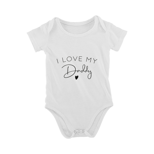 Minimalist I Love My Daddy Heart Soft Newborn Baby Romper