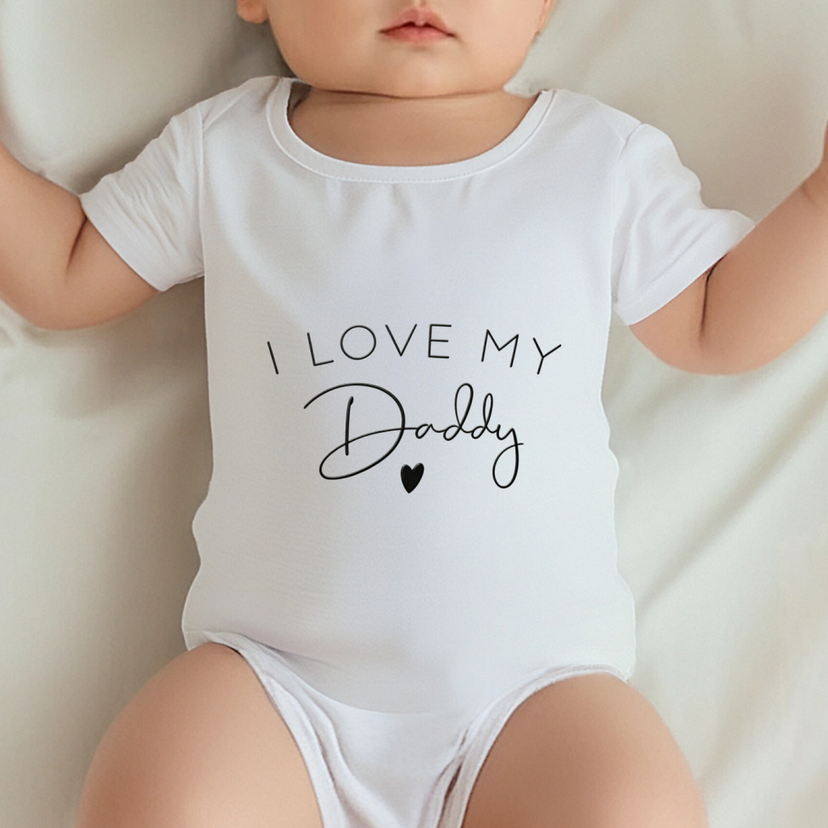 Minimalist I Love My Daddy Heart Soft Newborn Baby Romper