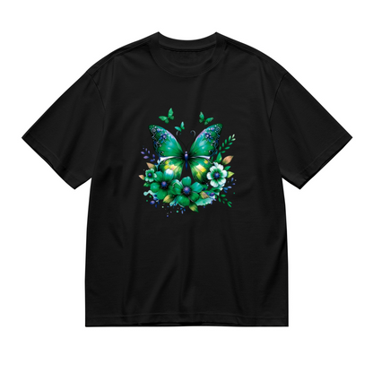 Vivid Green Floral Butterfly Nature Art Plus Size Women¡¯s Printed T-Shirt
