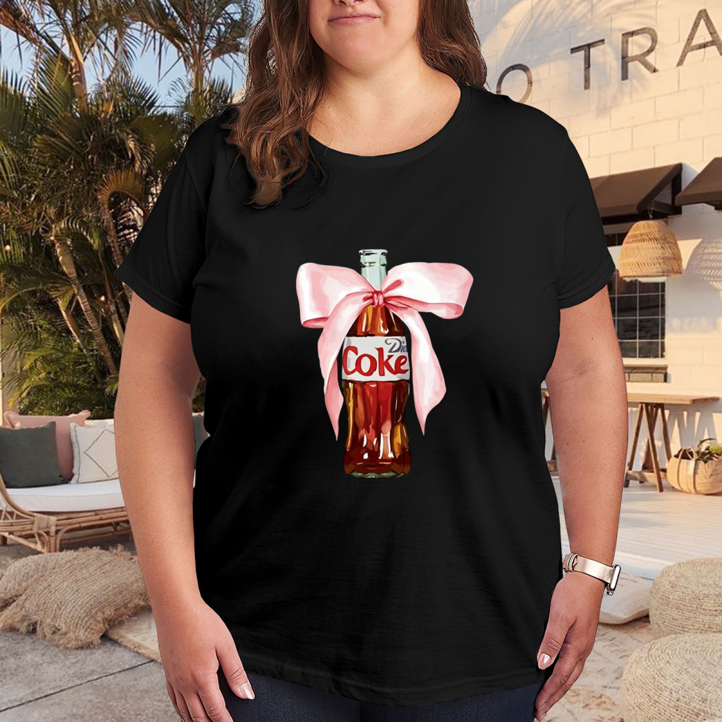 Cute Diet Coke Bottle With Pink Bow Graphic Plus Size Women¡¯s T-Shirt