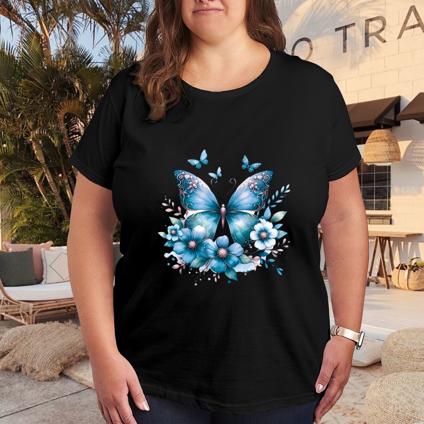 Dreamy Deep Blue Floral Butterfly Magic Plus Size Women¡¯s Printed T-Shirt