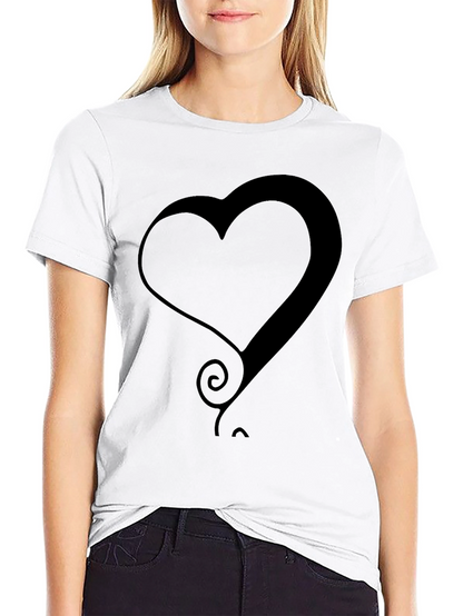 Modern Heart Graphic Tee - Stylish Black T-Shirt