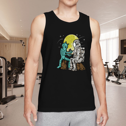 Alien And Astronaut Sharing Moon Retro Sci?Fi Graphic Tank Top