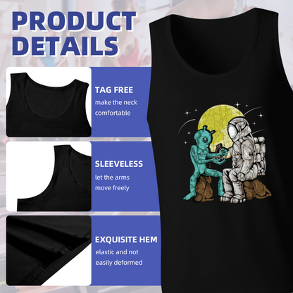 Alien And Astronaut Sharing Moon Retro Sci?Fi Graphic Tank Top