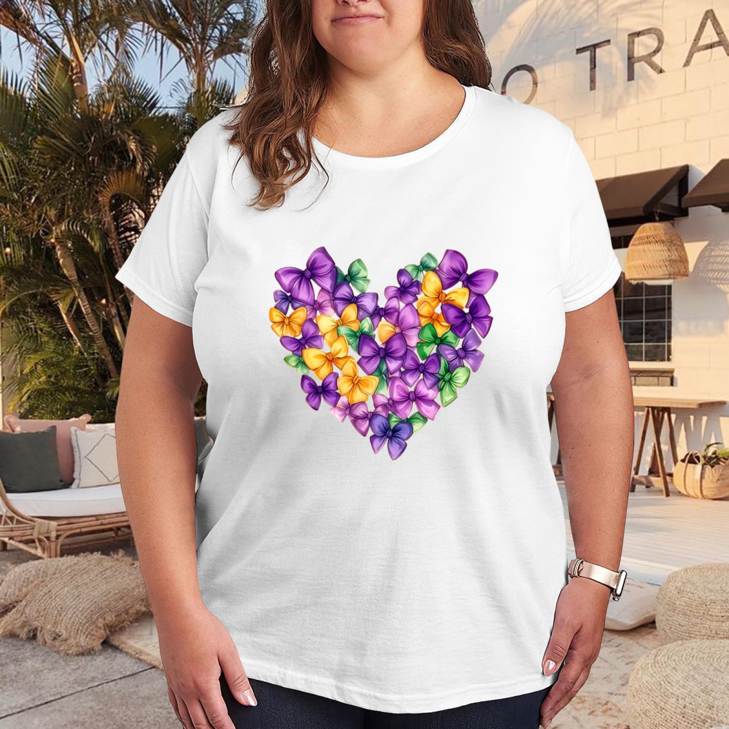 Mardi Gras Bow Heart Shape Cute Print Plus Size Women¡¯s White Graphic T-Shirt