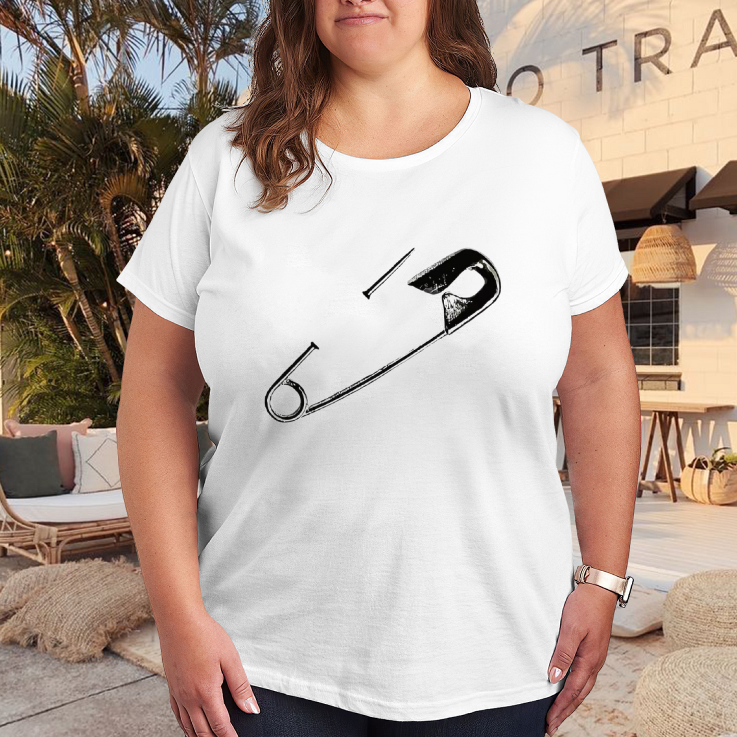 Unique Broken Safety Pin Minimal Sketch Art Plus Size Women Printed T-Shirt