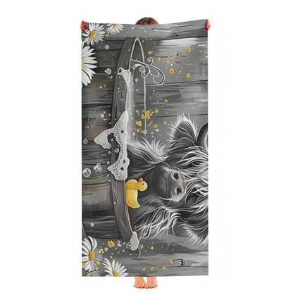 Vintage Grey Highland Cow Bath Tub Daisy Duck Print Beach Towel, Wide Size Range, Buttery Soft Material, Great Water Absorbency & Warm Comfort for Country Style Beach Days