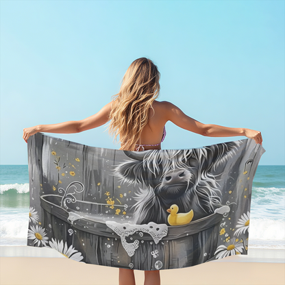 Vintage Grey Highland Cow Bath Tub Daisy Duck Print Beach Towel, Wide Size Range, Buttery Soft Material, Great Water Absorbency & Warm Comfort for Country Style Beach Days