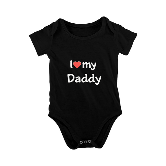 I Love My Daddy Simple Heart Print Baby Bodysuit