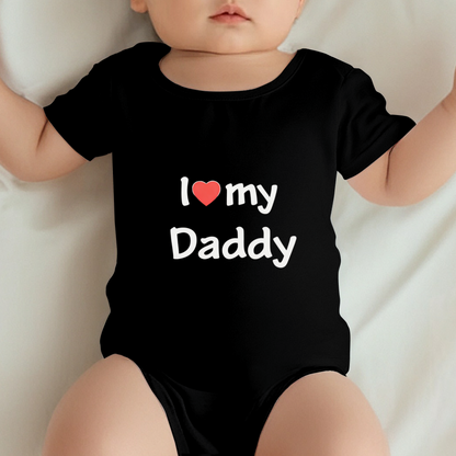 I Love My Daddy Simple Heart Print Baby Bodysuit
