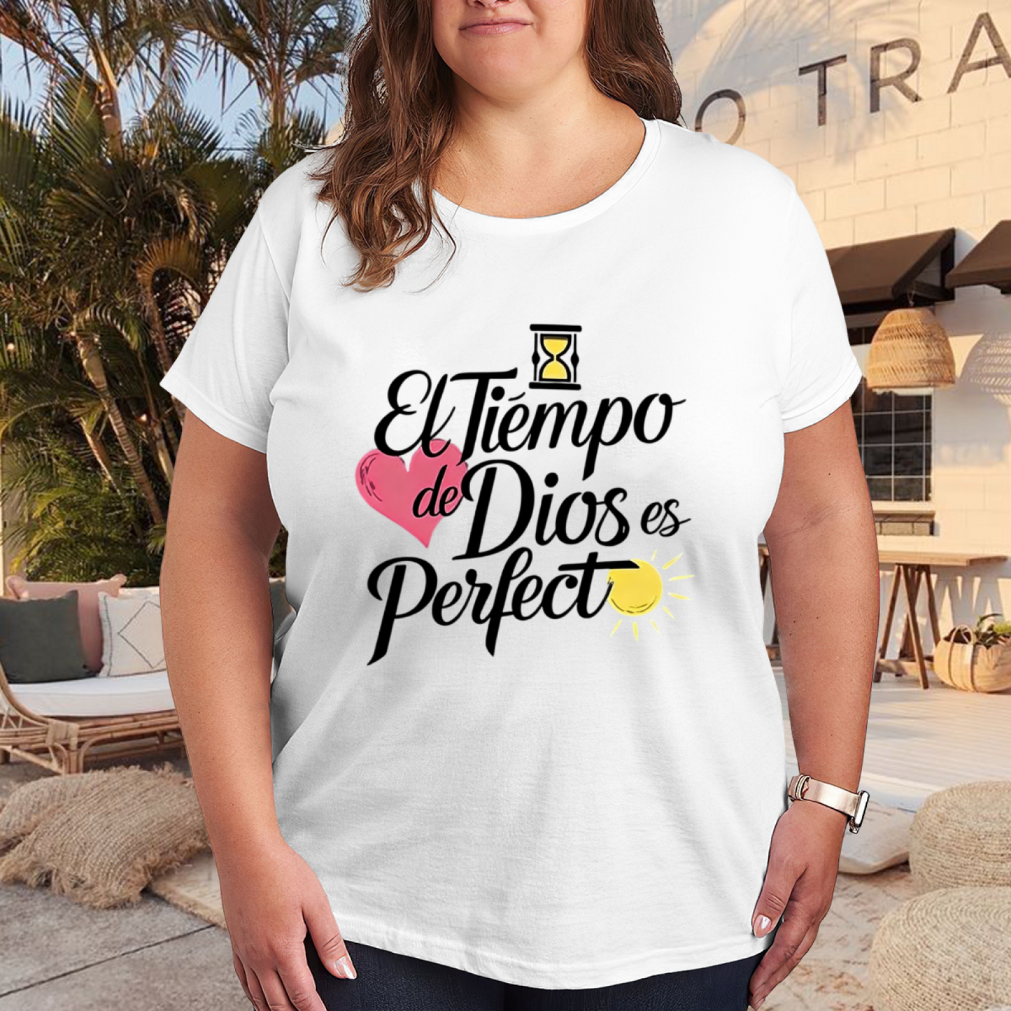 God¡¯s Timing Is Perfect Spanish Christian Quote Plus Size White T-Shirt