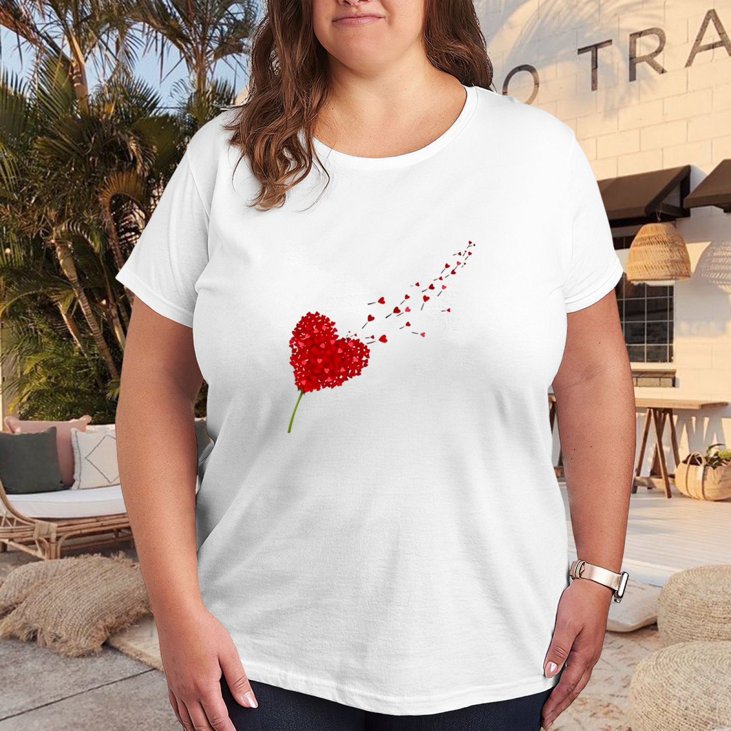 Romantic Heart-Shaped Flower Flying Hearts Plus Size Ladies Tee