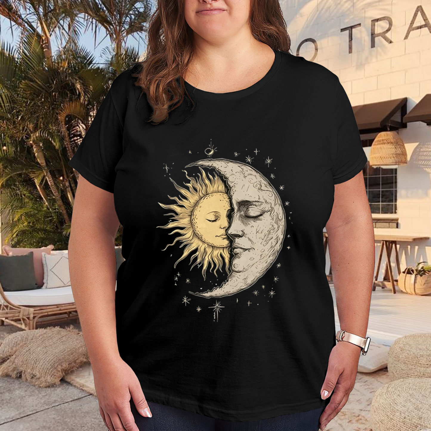 Vintage Washed Sun Moon Face Celestial Star Print Plus Size Black T-Shirt