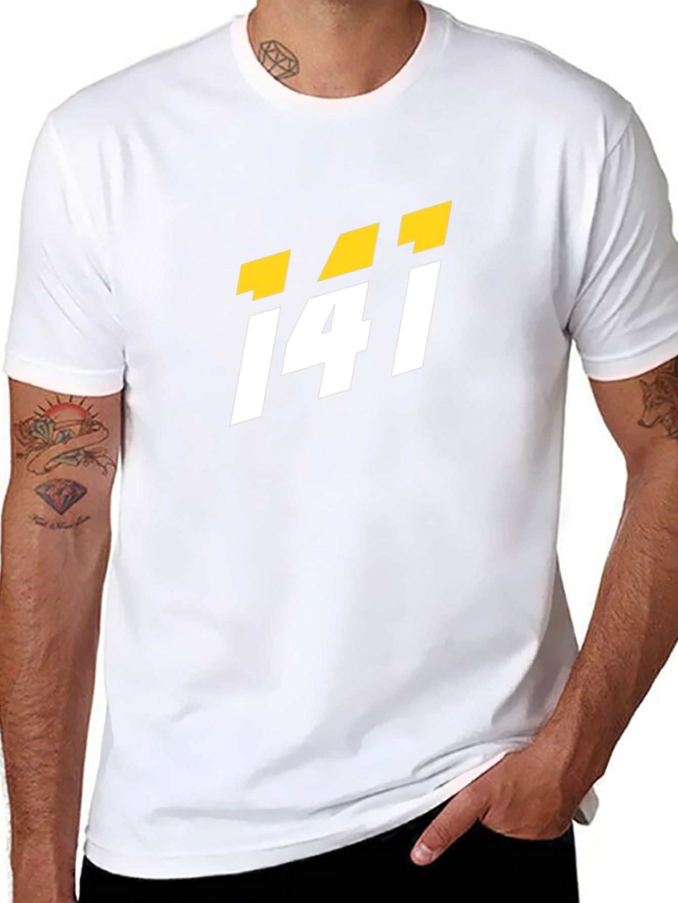 i4i Black T-Shirt - Modern Graphic Tee