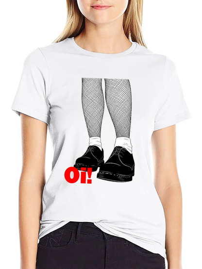 Oi! T-Shirt: Skinhead Style with Fishnet & Boots
