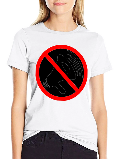 No Noise Graphic Tee - Black Crew Neck T-Shirt