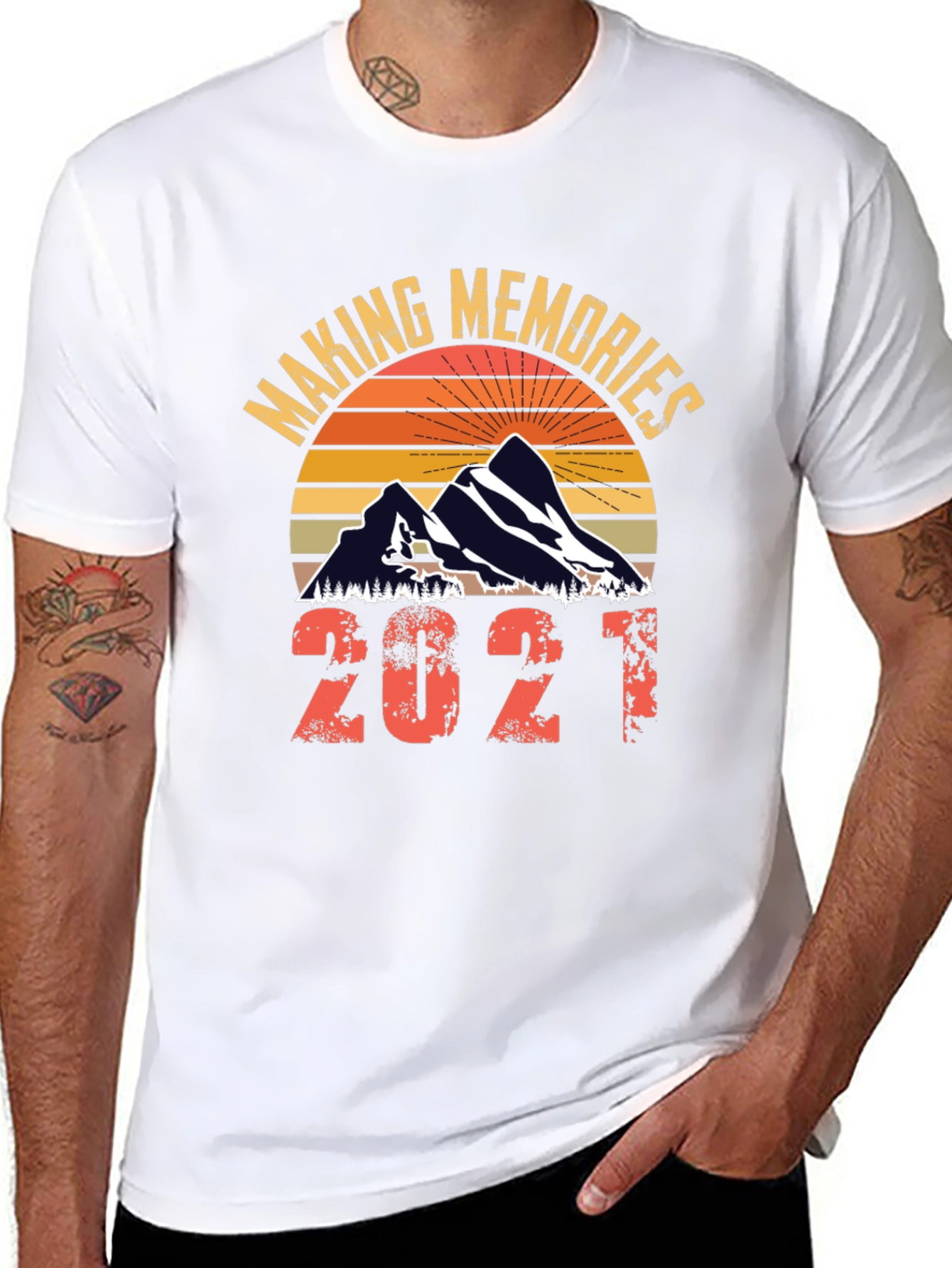 Making Memories 2021 Graphic Tee - Black
