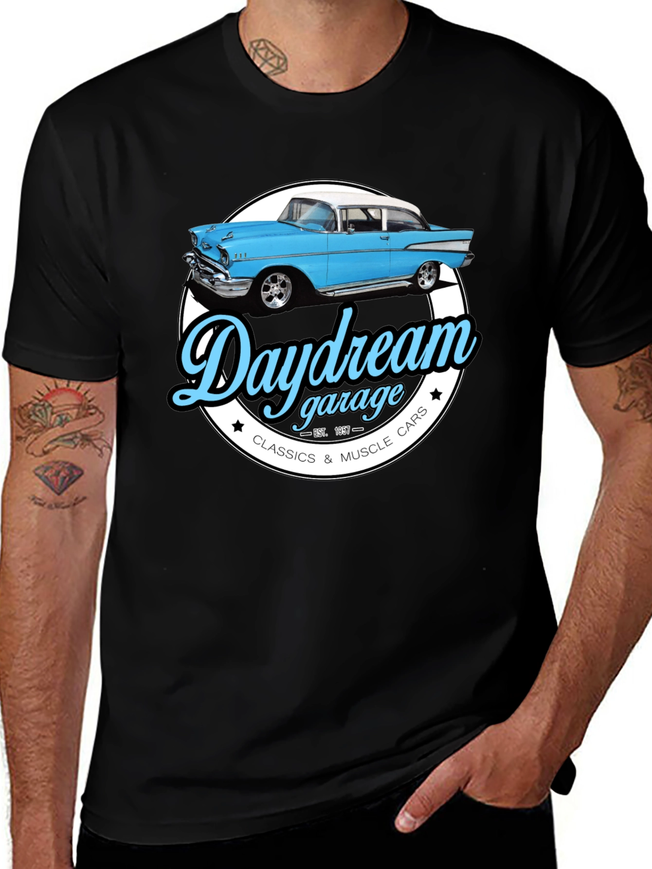 Daydream Garage Classic Car Graphic T-Shirt