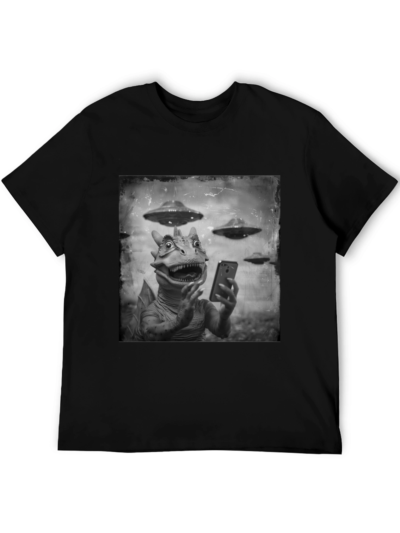 Retro Alien Lizard Selfie Graphic Tee